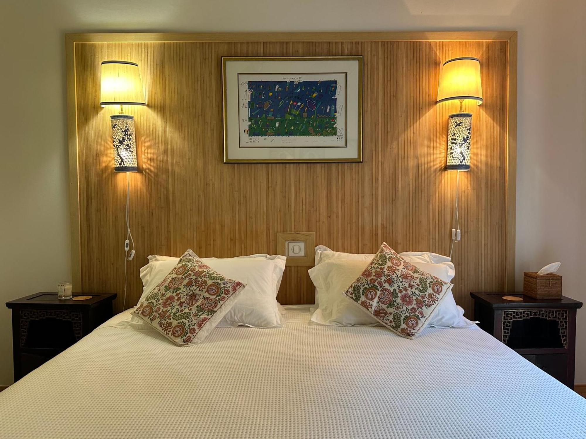 Bed and Breakfast La Cour Carree Рюстрель Экстерьер фото