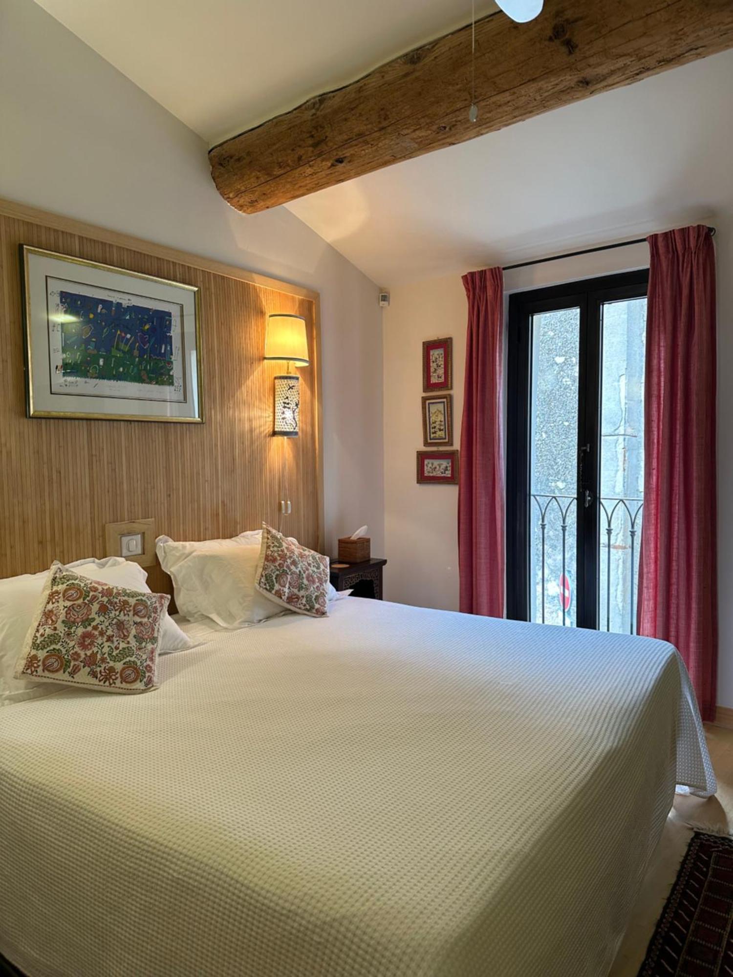 Bed and Breakfast La Cour Carree Рюстрель Экстерьер фото