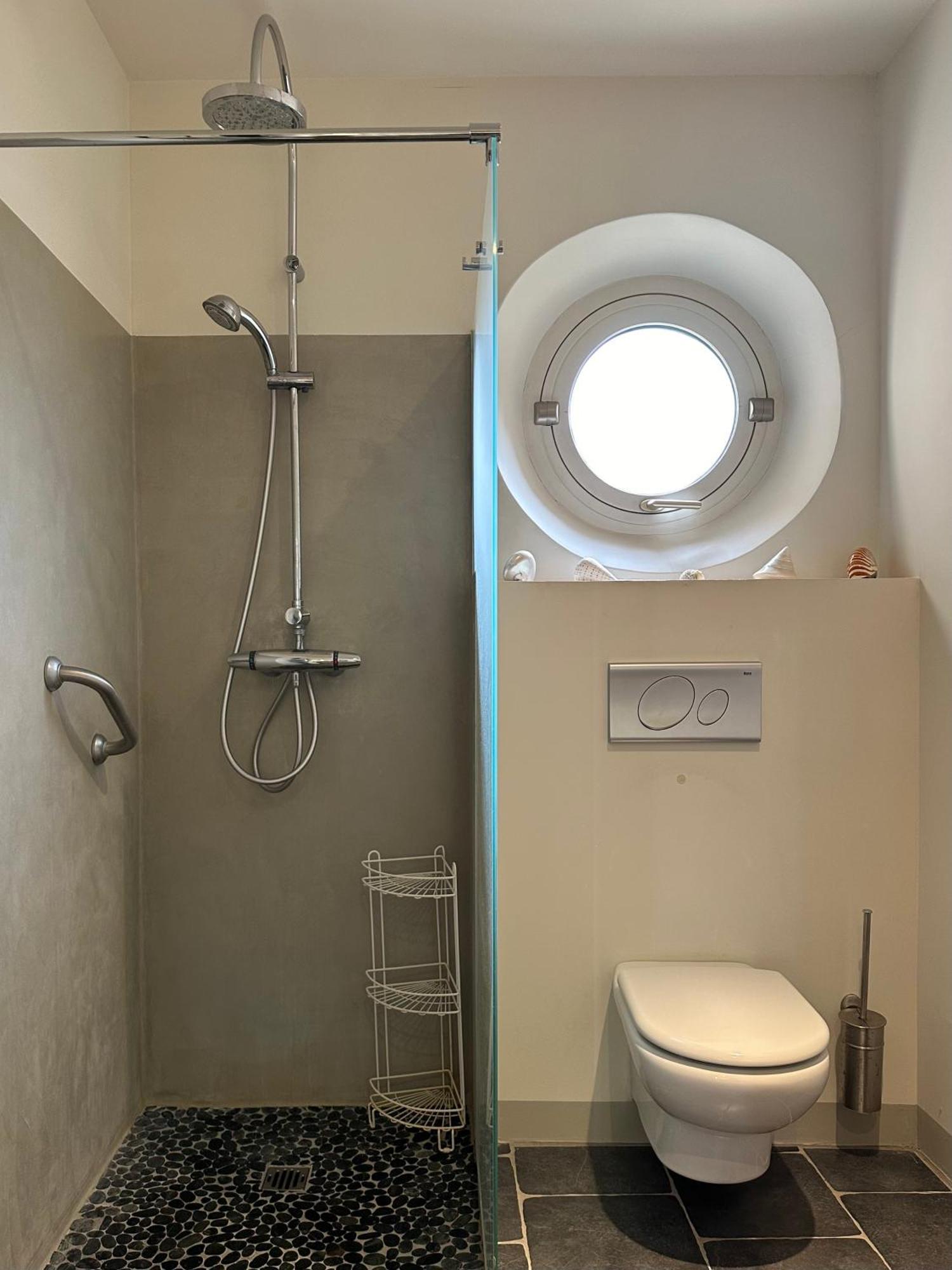 Bed and Breakfast La Cour Carree Рюстрель Экстерьер фото
