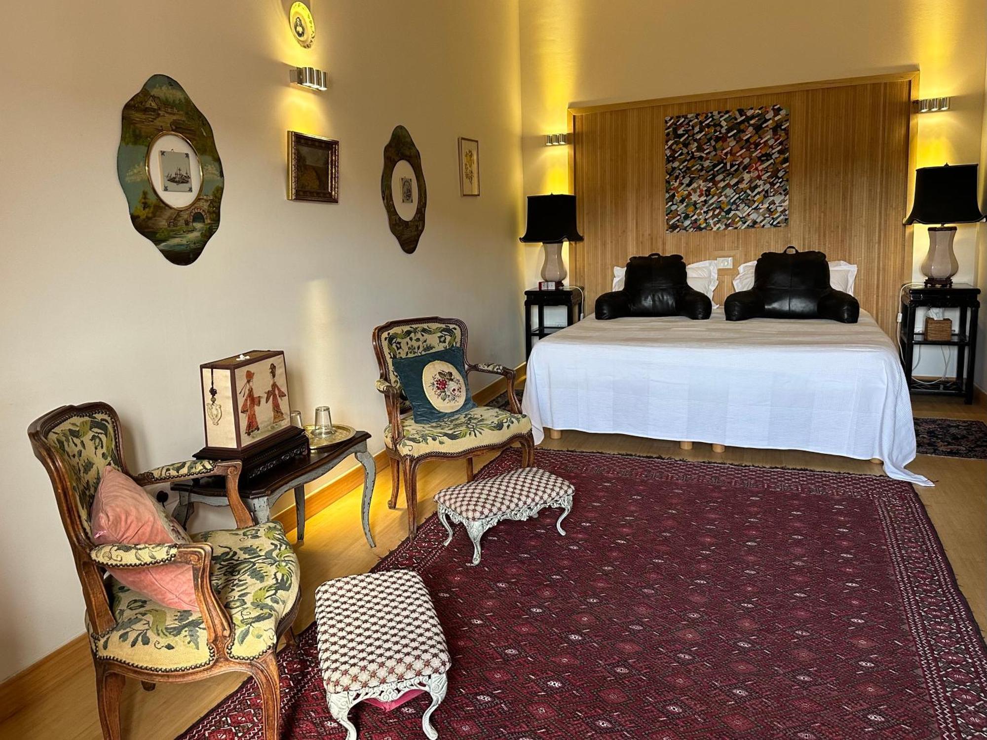 Bed and Breakfast La Cour Carree Рюстрель Экстерьер фото